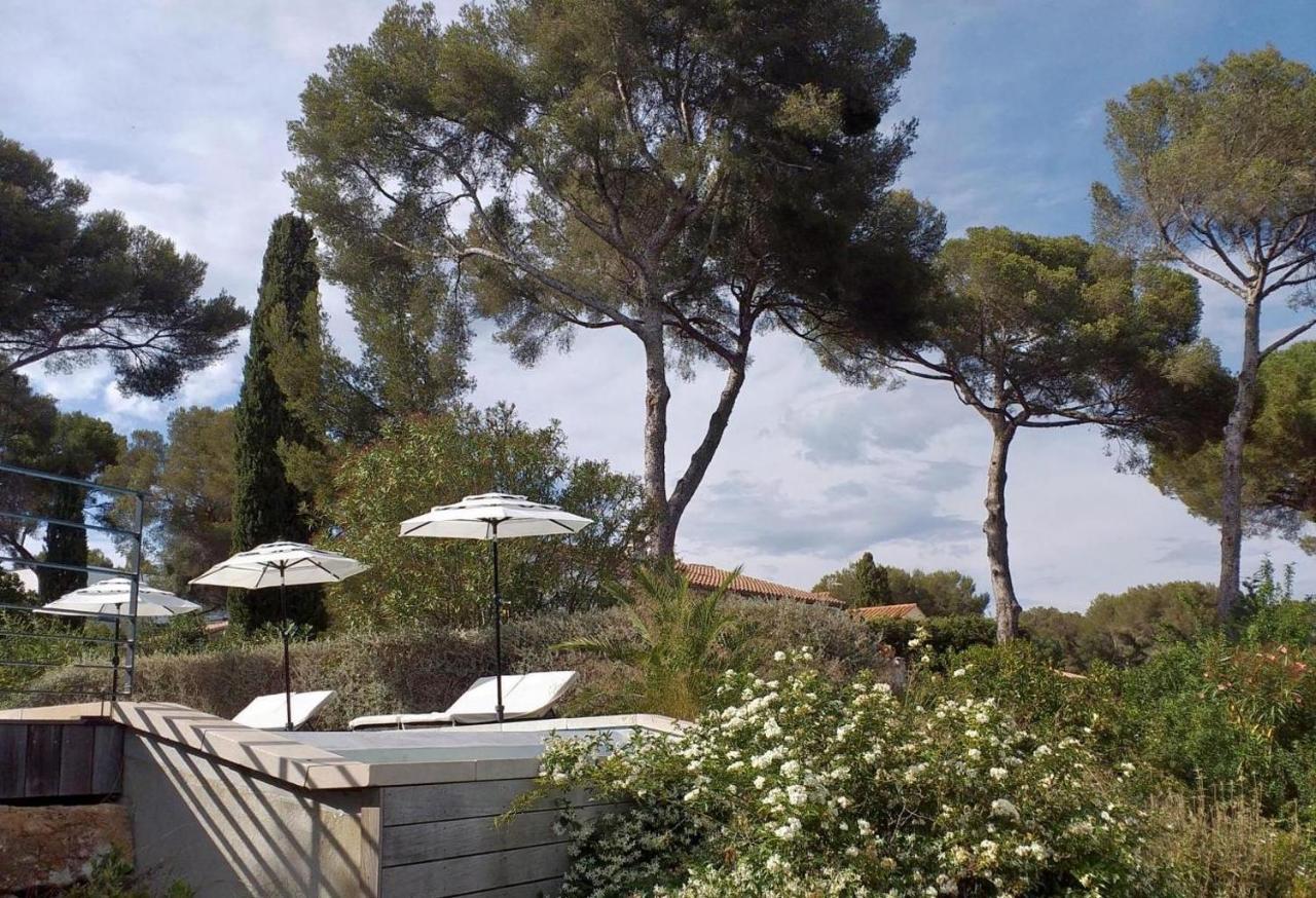 Villa Mediterranea レ・ズィサンブル エクステリア 写真