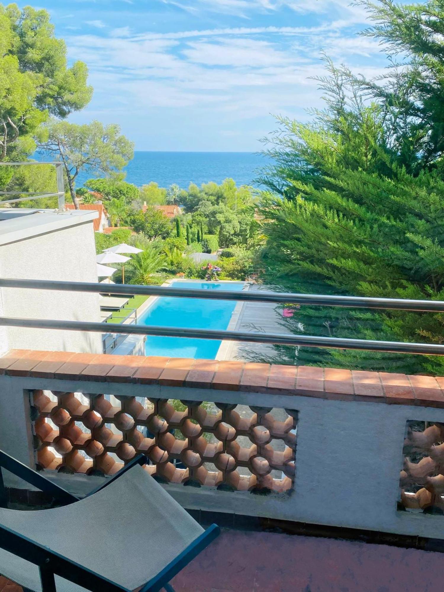Villa Mediterranea レ・ズィサンブル エクステリア 写真